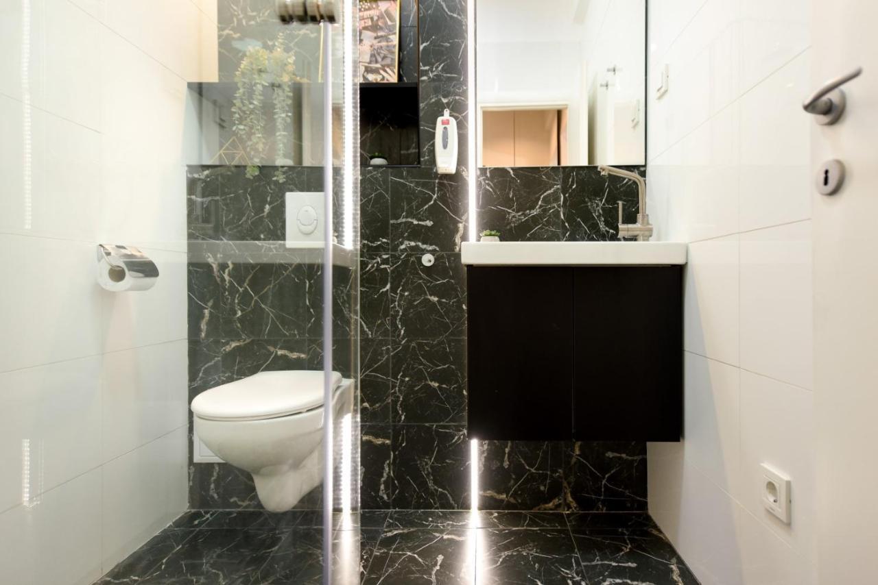 Calea Victoriei Modern Studio - Escape In The City Center Bucureşti Exterior foto