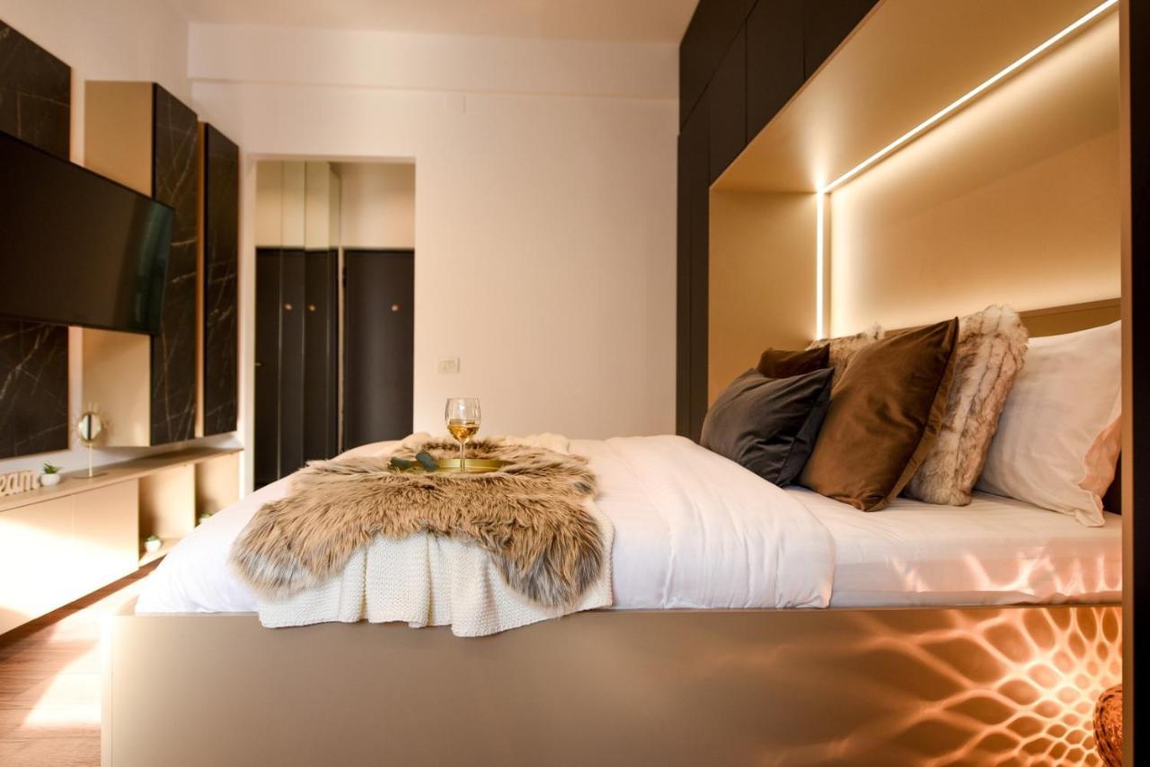 Calea Victoriei Modern Studio - Escape In The City Center Bucureşti Exterior foto